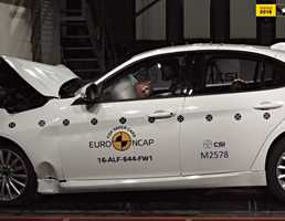 Alfa Romeo Stelvio, Giulia Bag 5-Star ANCAP Ratings – Gallery