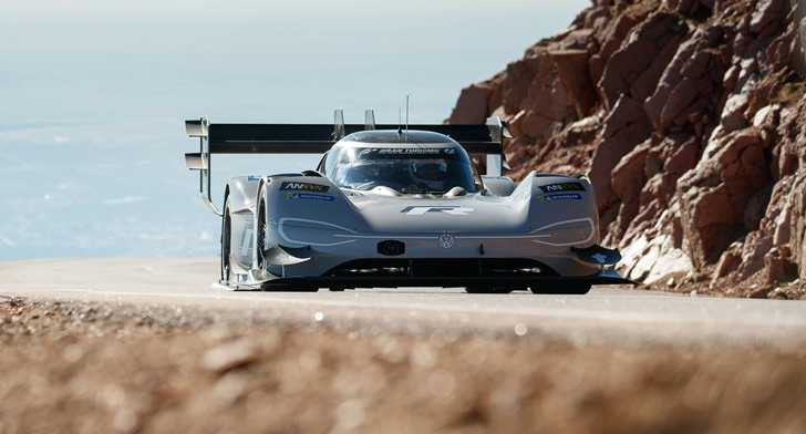 Volkswagen I.D R Pikes Peak Smashes Hill Climb Record