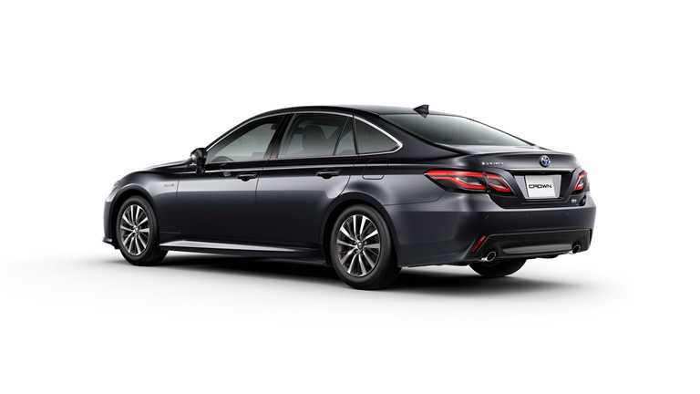 Toyota Unveils All-New Crown Luxury Saloon