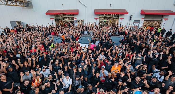 Tesla Manages To Hit Model 3 Production Targets At Last