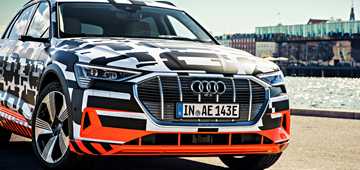 2018 Audi e-tron Prototype