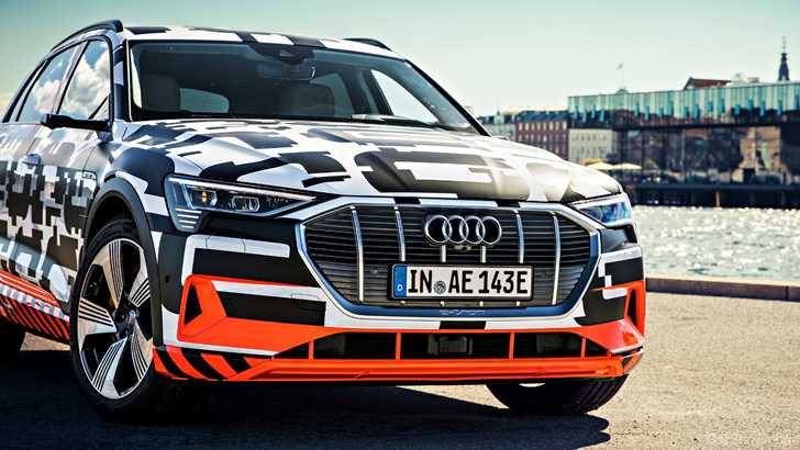 2018 Audi e-tron Prototype