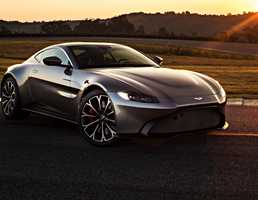 2018 Aston Martin Vantage V8