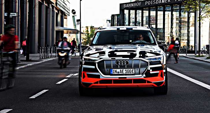 2018 Audi e-tron Prototype