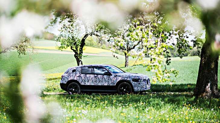 Mercedes-Benz EQ C Invites Smiles Around The Black Forest – Gallery