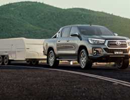 Toyota Updates 2018 SR, SR5 Hilux And Put It On The Website – Gallery