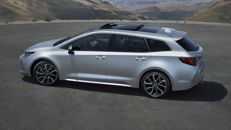 Toyota Reveals Family-Focused Corolla Touring Sports