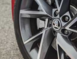 Skoda’s Clever 3-Year, 5-Year Service Packs Simplify Ownership – Gallery