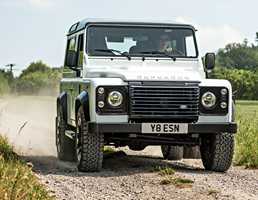 2018 Land Rover Defender 90 – Works V8 Commemorative Edition