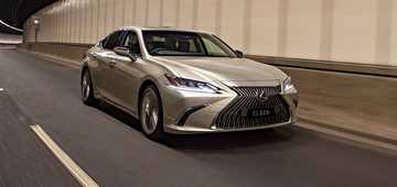 2019 Lexus ES300h Sports Luxury