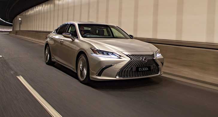 2019 Lexus ES300h Sports Luxury