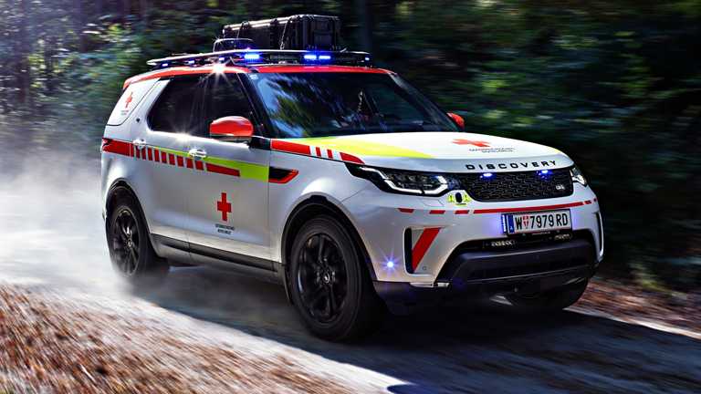 2018 Land Rover Discovery TD6 – Red Cross Edition by SVO