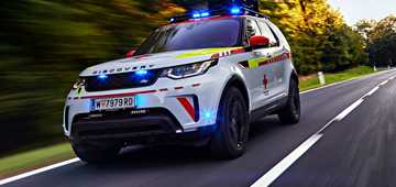 2018 Land Rover Discovery TD6 – Red Cross Edition by SVO