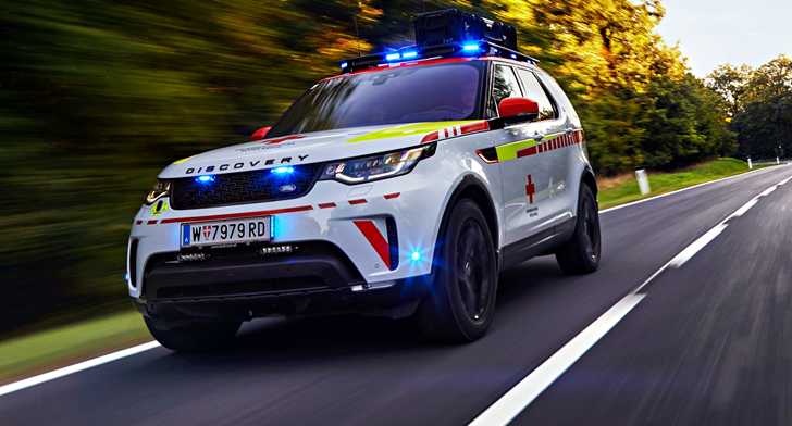 2018 Land Rover Discovery TD6 – Red Cross Edition by SVO