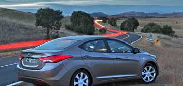 2011 HYUNDAI ELANTRA