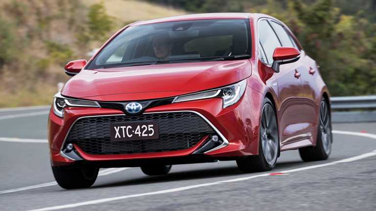 2018 Toyota Corolla ZR Hybrid