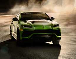 2018 Lamborghini Urus ST-X Concept