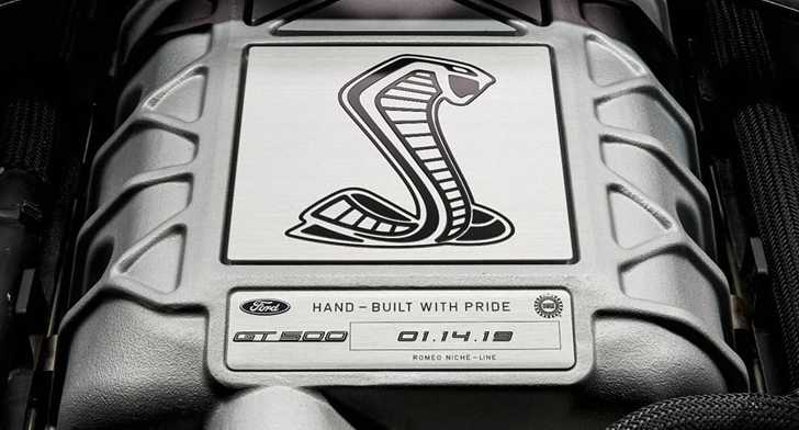 Ford Teases Mustang GT500, Reveal Date Set For January 2019