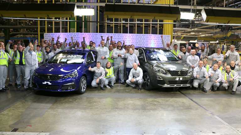 Peugeot Rolls Out 1 Millionth 308, Half-Millionth 3008 Simultaneously