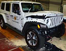 2019 Jeep Wrangler, Fiat Panda Awarded 1-Star From EuroNCAP – Gallery