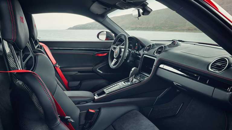 2019 Porsche 718 Boxster T & 718 Cayman T