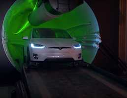 The Boring Company Turns Teslas Into 240km/h Trains – Gallery