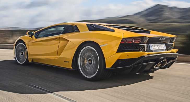 New Lamborghini Aventador To Get Hybrid V12 – Gallery