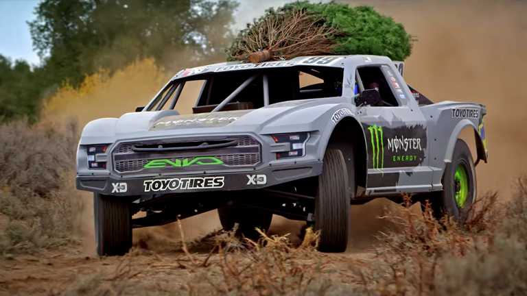 2018 Lucas Oil Pro-4 Class Ford F-150 - Christmas Tree - Toyo Tires