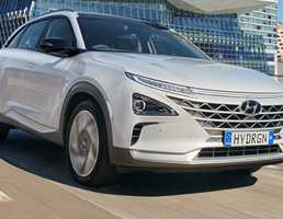 Hyundai Delivers Its First Nexo FCEV To Buyer In California – Gallery