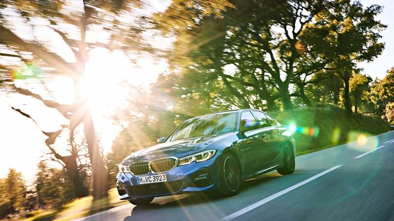 2019 BMW 330i M-Sport