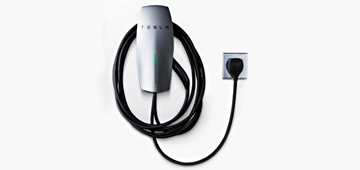 Tesla’s New Mobile Charger Is 25% Faster On A Plug – Gallery