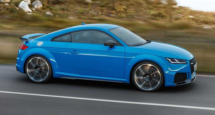 Audi Reveals Updated TT RS Coupe & Roadster