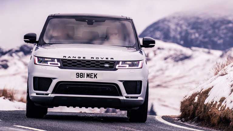 Range Rover Sport HST – All About The Engine