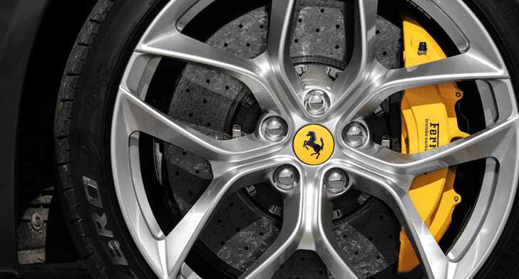 Ferrari Says V8 Mid-Engined Supercar Coming This Year – Gallery