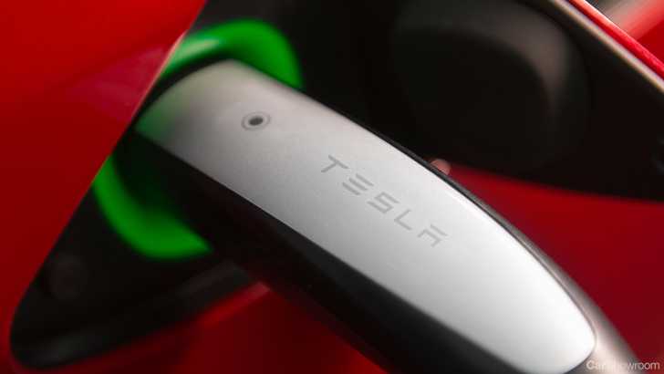 Tesla Announces V3 Superchargers – Gallery