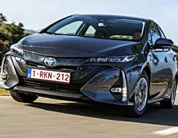 Toyota Opens 24,000 Hybrid-Tech Patents, Free Until 2030 – Gallery
