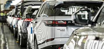 Jaguar-Land Rover Pauses UK Manufacturing – Gallery