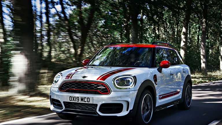 MINI Reveals ’20 John Cooper Works Clubman, Countryman – Gallery
