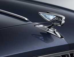 Bentley Teases ’20 Flying Spur… With Door Cards – Gallery