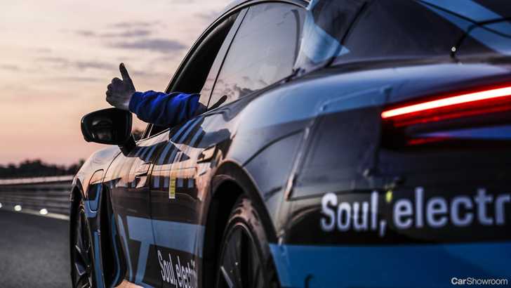 Porsche Taycan Covers 3,425km In 24 Hour Endurance Test