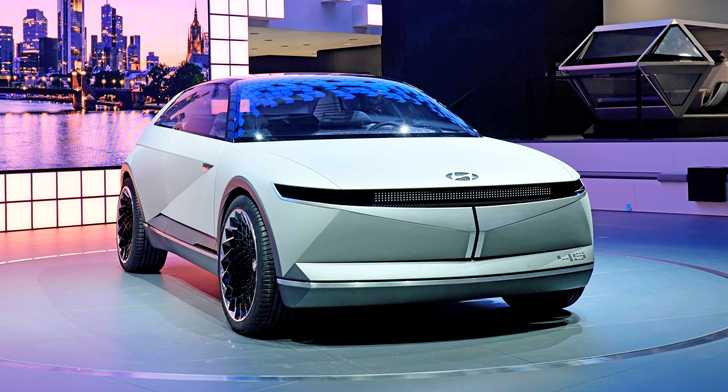 Hyundai’s 45 Concept Is An EV With Retro-Futuristic Charm