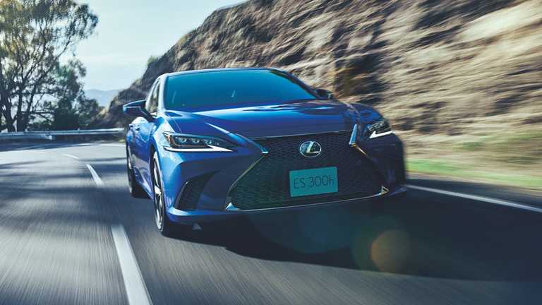Lexus Bestows F Sport Variant Onto ES 300h Range For 2020