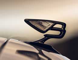 Bentley Blacks Out New Flying Spur For 2020