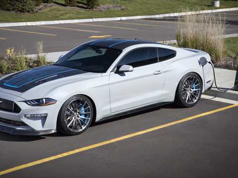 2019 Ford Mustang Lithium - Webasto - SEMA