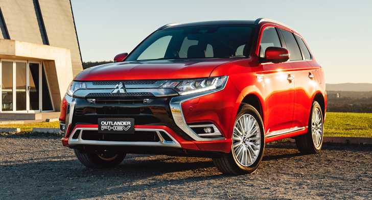 Mitsubishi Updates Outlander PHEV For 2020, Bigger Engine and Battery Capacity