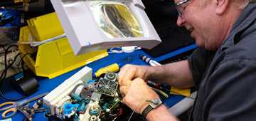 COVID-19: Car Makers Scramble To Produce Medical Equipment As Pandemic Worsens