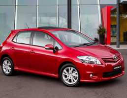 2011 TOYOTA