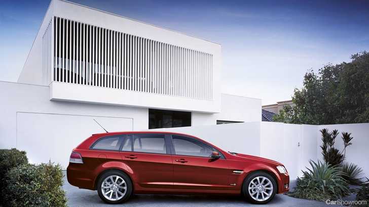 2011 HOLDEN COMMODORE
