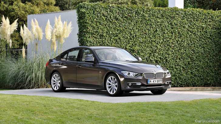 2011 BMW 3