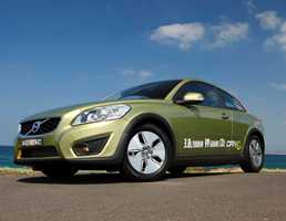 2011 VOLVO
